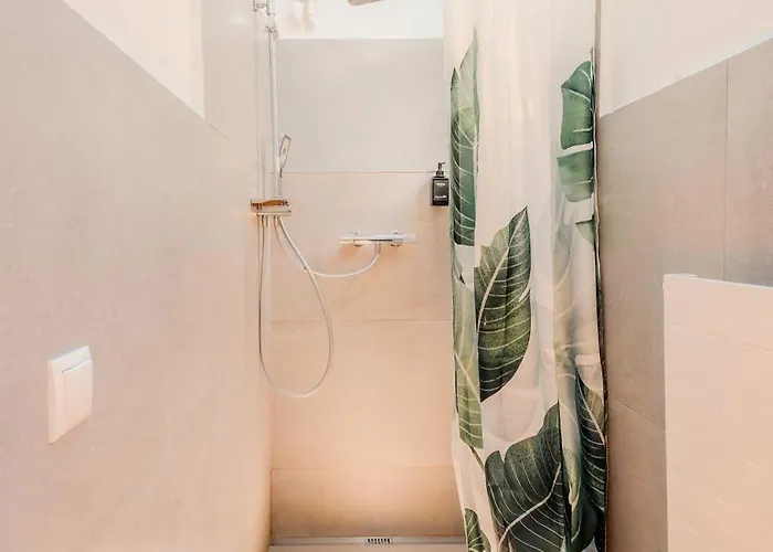 Rheinsteig 度假居 本多夫